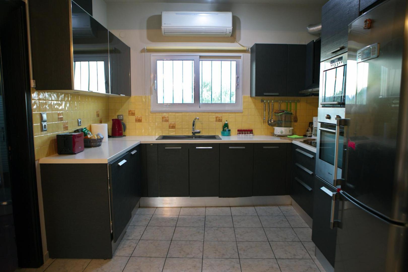 House With Sea Breeze-anemelia דירה *